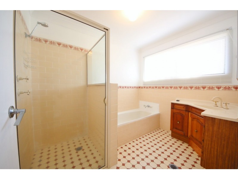 22a Oxley Circle, Dubbo NSW 2830