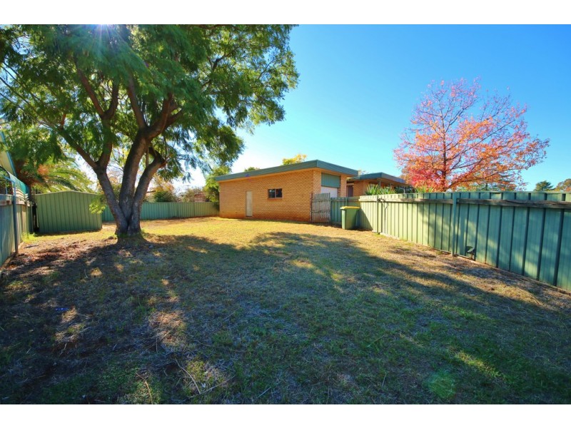22a Oxley Circle, Dubbo NSW 2830