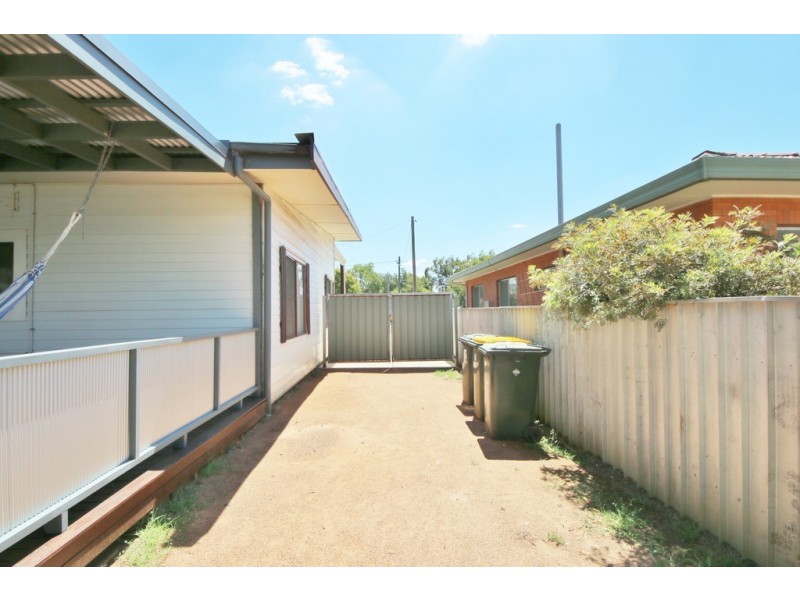 14 Hampden Street, Dubbo NSW 2830