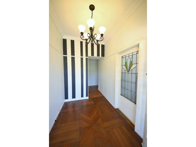 56 Third Avenue, Narromine NSW 2821