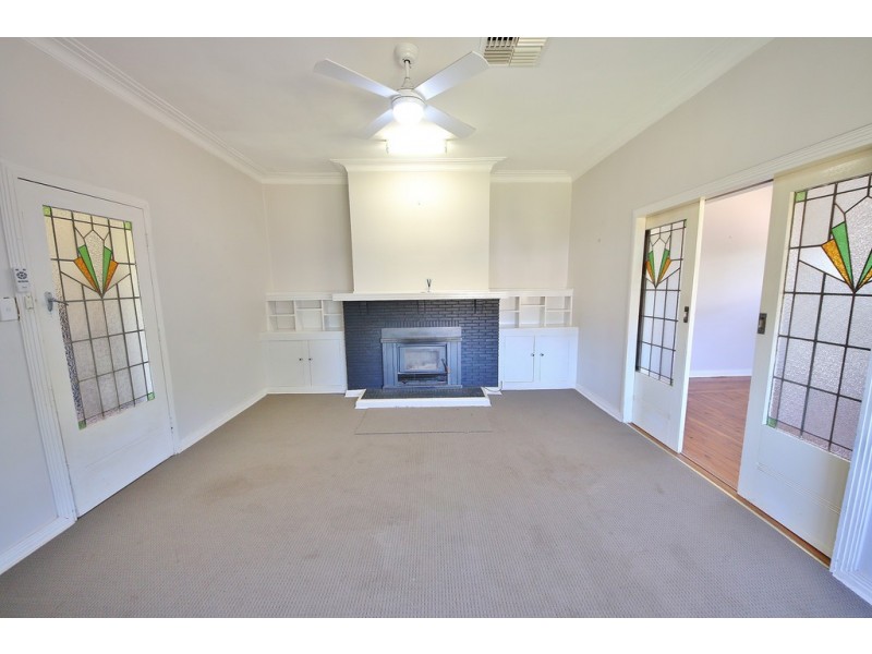 56 Third Avenue, Narromine NSW 2821