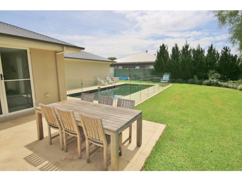 23 Regand Park Boulevard, Dubbo NSW 2830