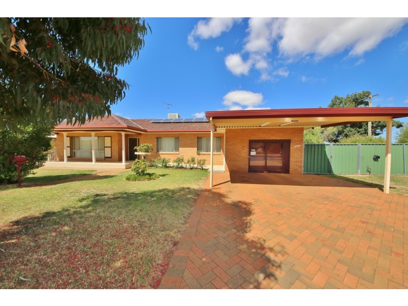 444 Wheelers Lane, Dubbo NSW 2830