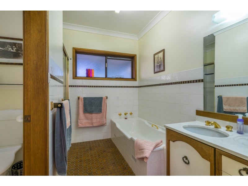 17 Mackay Drive, Dubbo NSW 2830