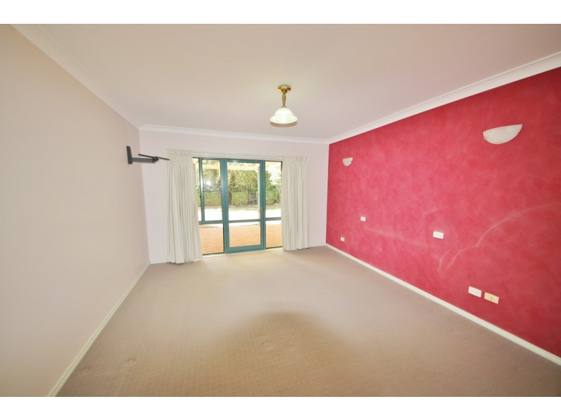 13 Ron Gordon Place, Dubbo NSW 2830