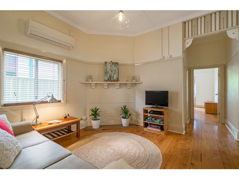 8 Denison Street, Dubbo NSW 2830