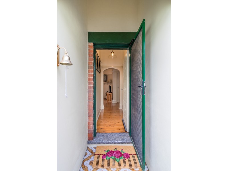 8 Denison Street, Dubbo NSW 2830