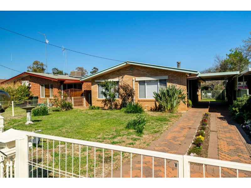 7 Davies Street, Dubbo NSW 2830