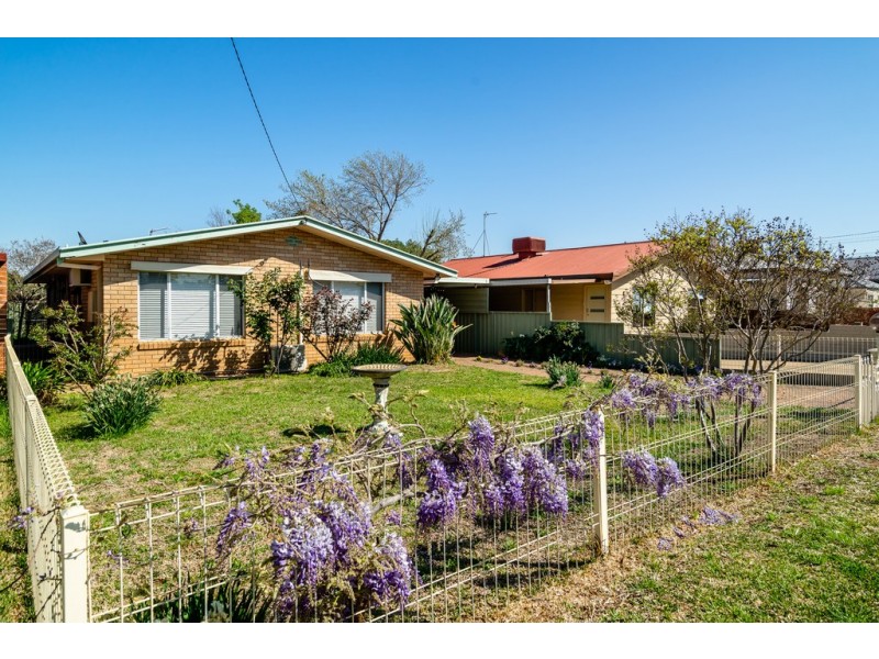7 Davies Street, Dubbo NSW 2830