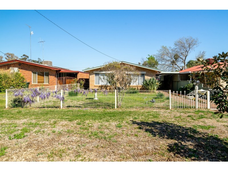 7 Davies Street, Dubbo NSW 2830