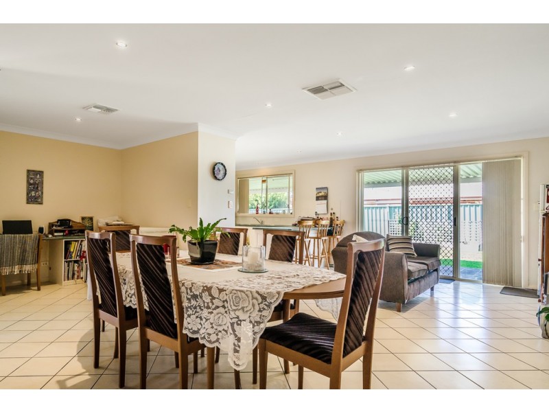 6 Hawkesbury Place, Dubbo NSW 2830