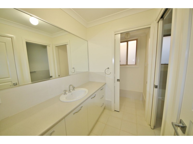 10 Pinnaroo Place, Dubbo NSW 2830