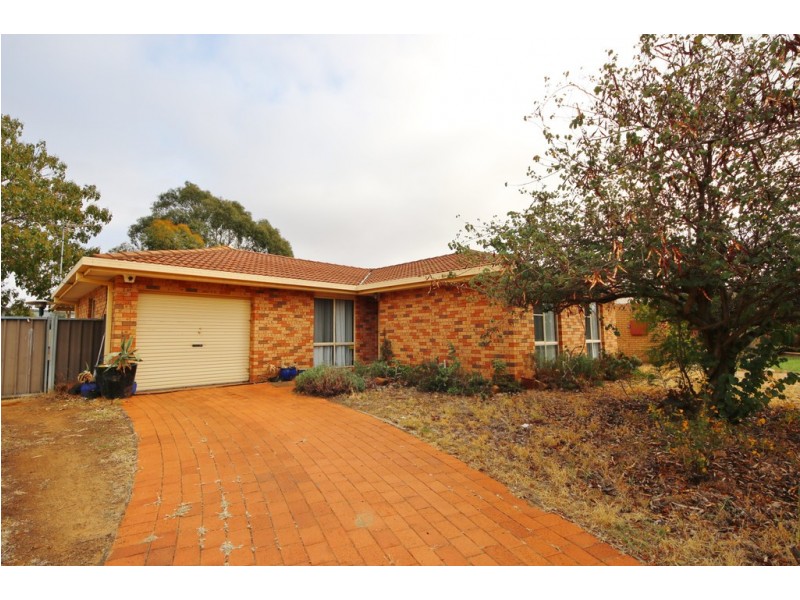 6 Meadowbank Drive, Dubbo NSW 2830