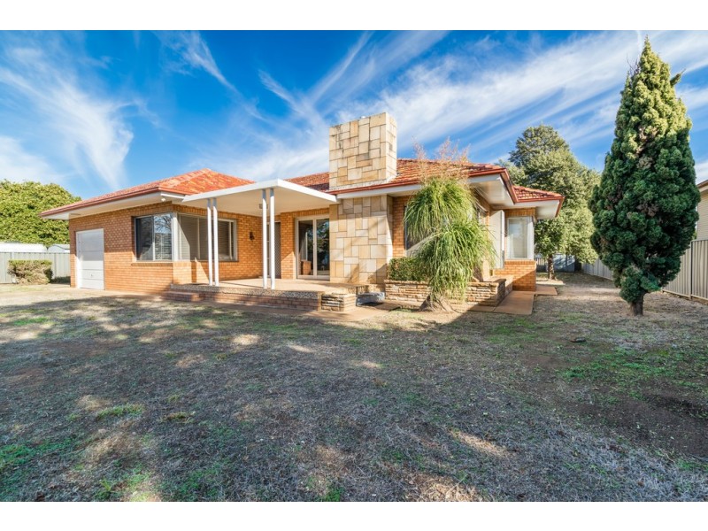 13 Queen Street, Dubbo NSW 2830