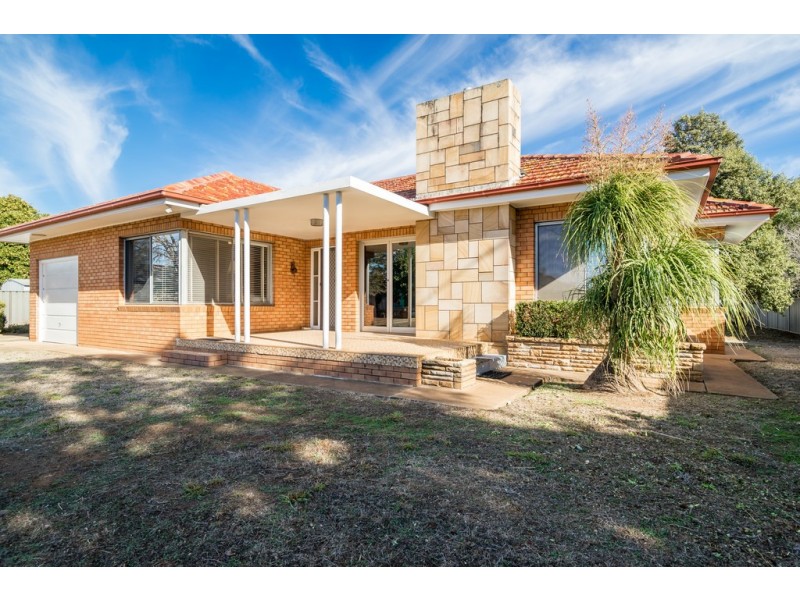 13 Queen Street, Dubbo NSW 2830