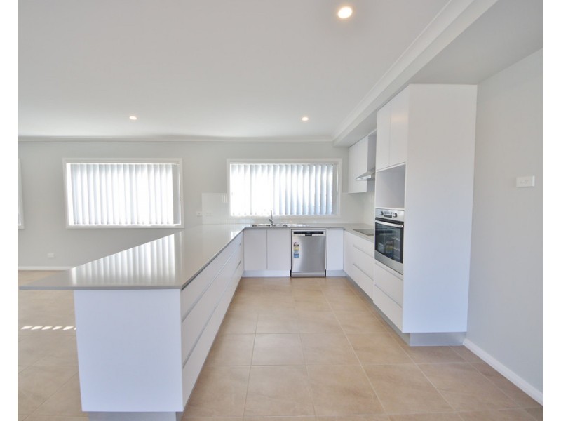 12 Lady Barron Circle, Dubbo NSW 2830