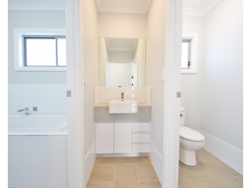 12 Lady Barron Circle, Dubbo NSW 2830