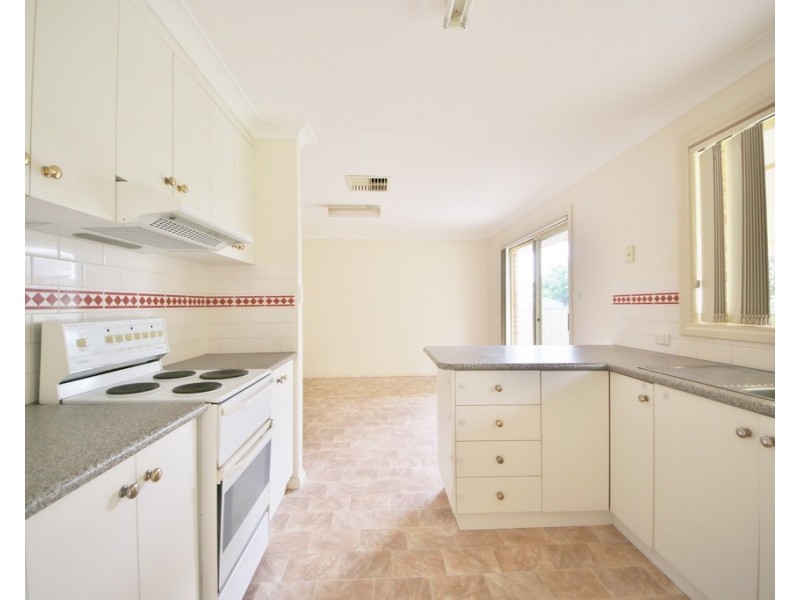 12 Wren Place, Dubbo NSW 2830