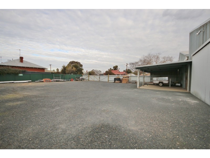 68 GIPPS STREET, Dubbo NSW 2830