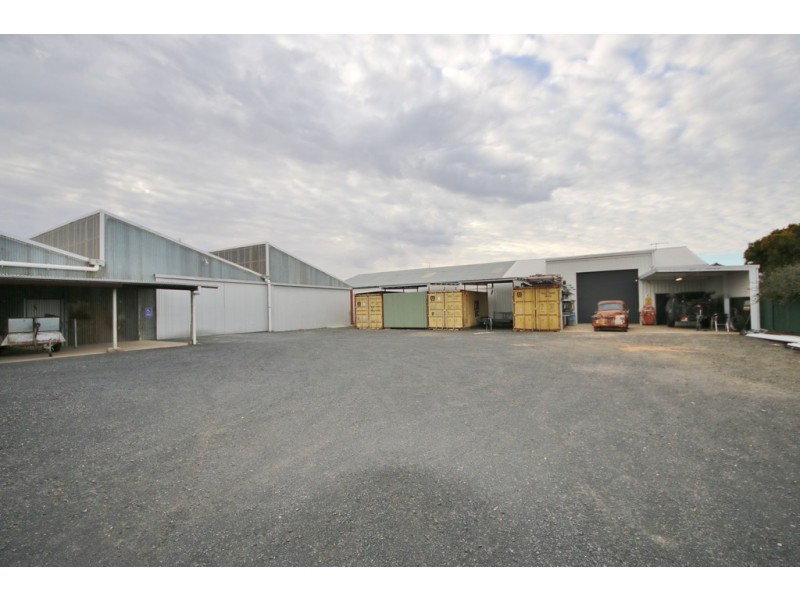 68 GIPPS STREET, Dubbo NSW 2830