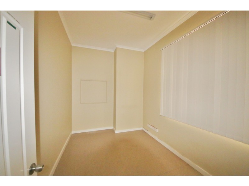 68 GIPPS STREET, Dubbo NSW 2830