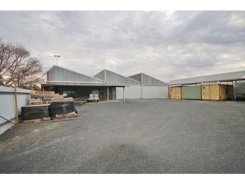 68 GIPPS STREET, Dubbo NSW 2830
