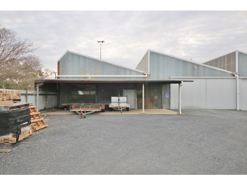 68 GIPPS STREET, Dubbo NSW 2830