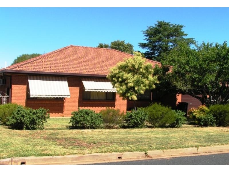 12 Keane Avenue, Dubbo NSW 2830