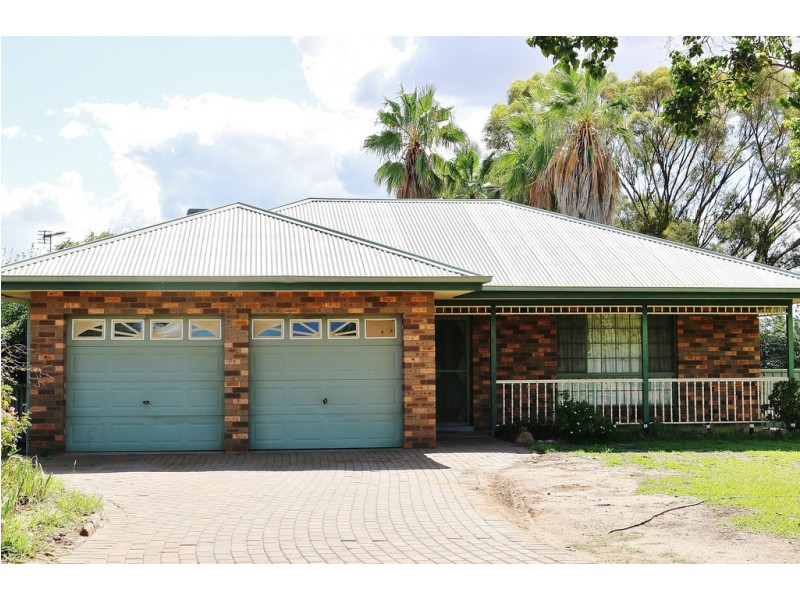 5 Lincoln Parkway, Dubbo NSW 2830