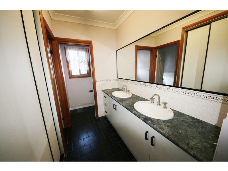 5 Lincoln Parkway, Dubbo NSW 2830