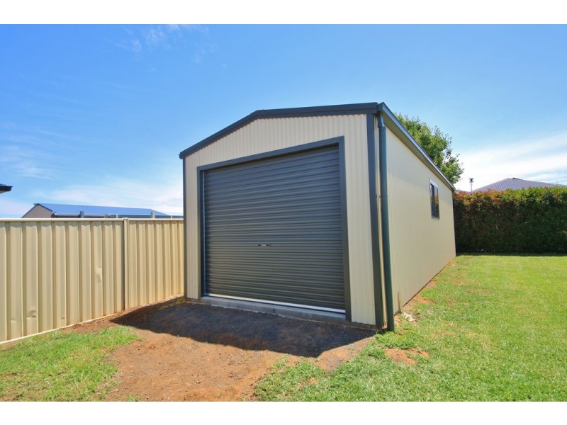 8 Durum Circuit, Dubbo NSW 2830