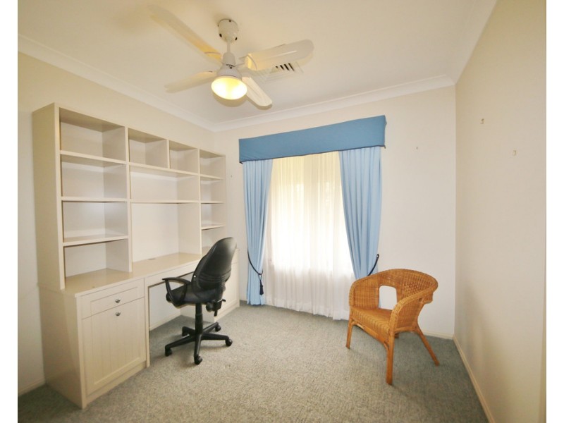 1/3 ROYAL PINES CLOSE, Dubbo NSW 2830