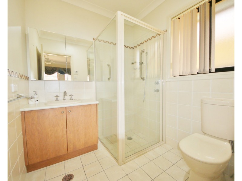 1/3 ROYAL PINES CLOSE, Dubbo NSW 2830