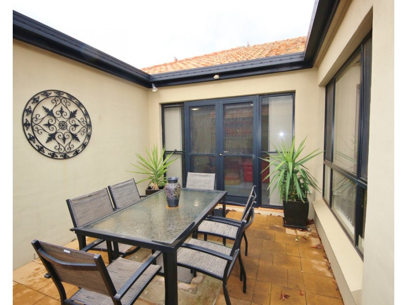 1/3 ROYAL PINES CLOSE, Dubbo NSW 2830
