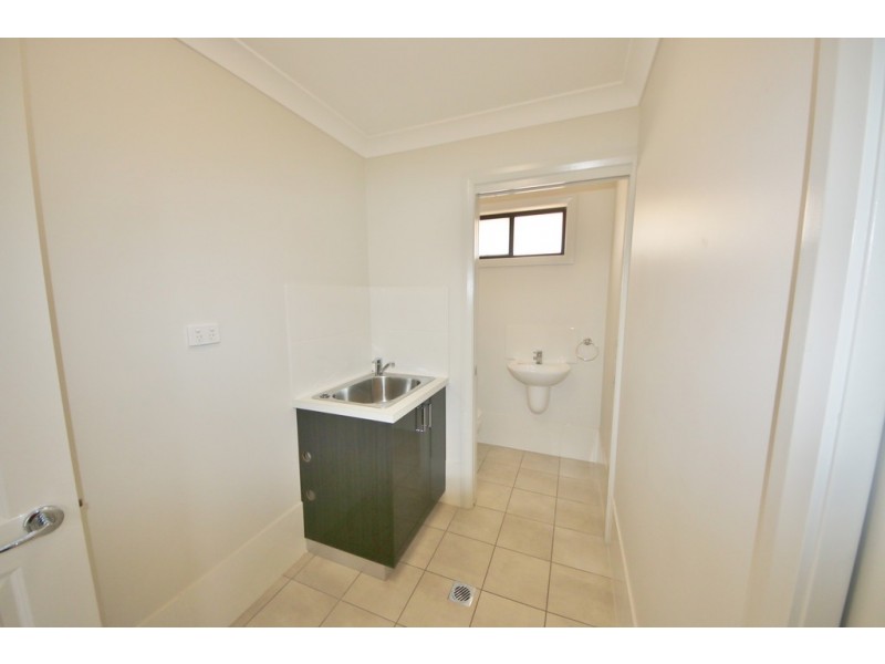 2/19-21 Boundary Road, Dubbo NSW 2830