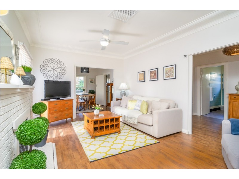 60 Crown Street, Dubbo NSW 2830