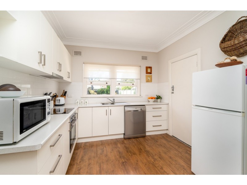 60 Crown Street, Dubbo NSW 2830