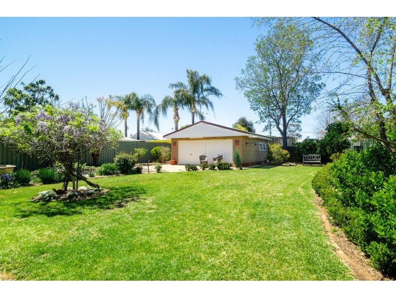 60 Crown Street, Dubbo NSW 2830