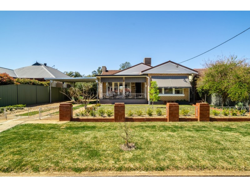 60 Crown Street, Dubbo NSW 2830