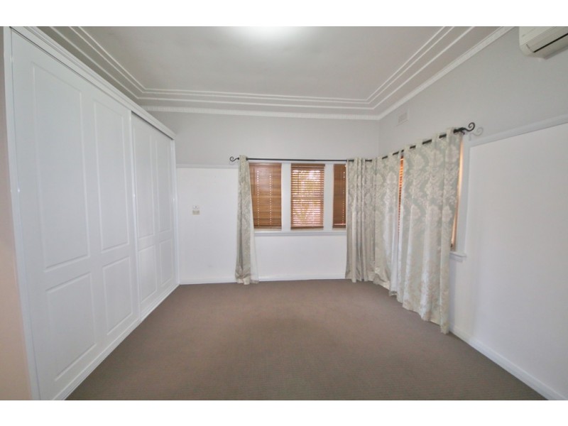 76 Cobra Street, Dubbo NSW 2830