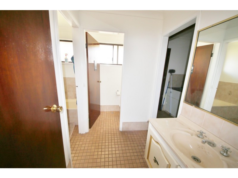 3 Page Avenue, Dubbo NSW 2830