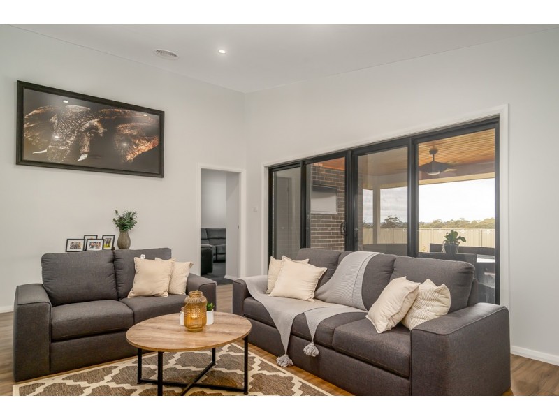 2 Nagle Drive, Dubbo NSW 2830