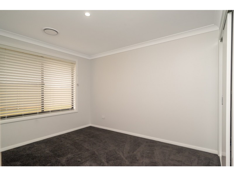 2 Nagle Drive, Dubbo NSW 2830