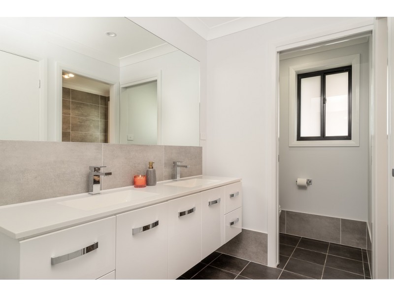 2 Nagle Drive, Dubbo NSW 2830