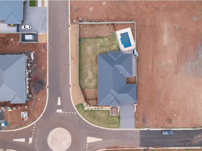 2 Nagle Drive, Dubbo NSW 2830