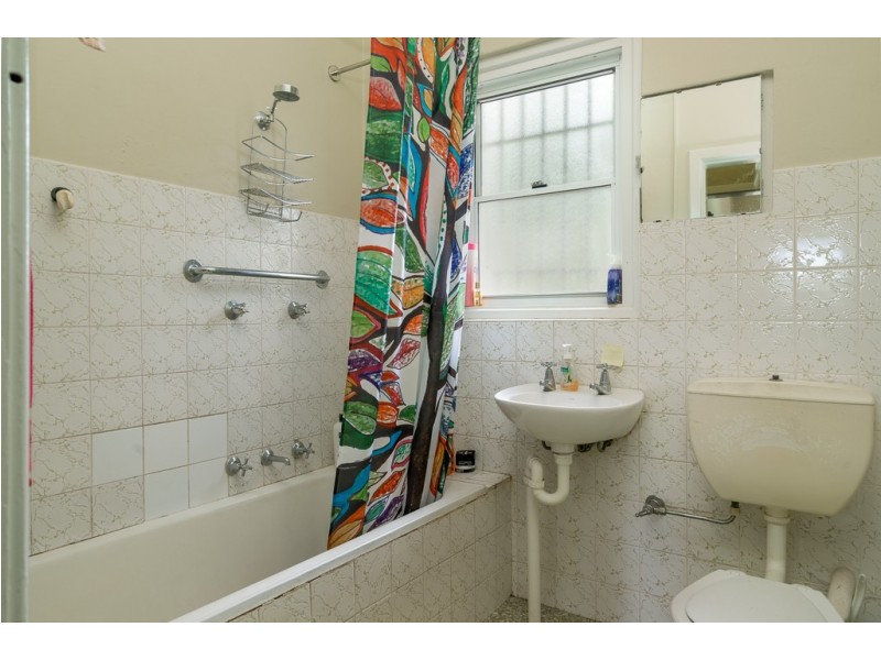 199 and 199A Wingewarra Street, Dubbo NSW 2830
