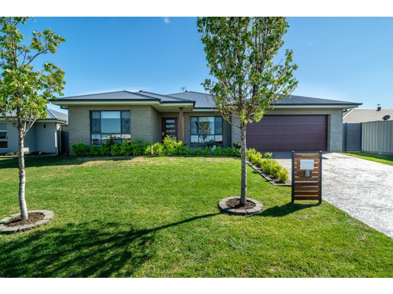 3 TWEED PLACE, Dubbo NSW 2830