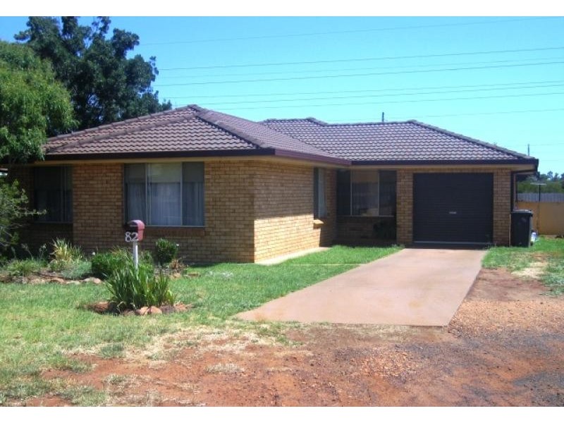 82 Birch Avenue, Dubbo NSW 2830