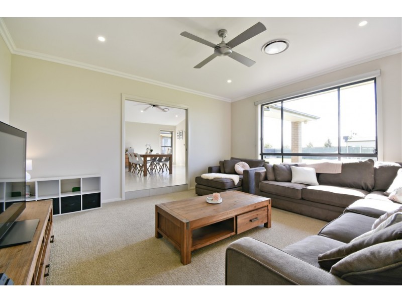 3 RIPARIAN COURT, Dubbo NSW 2830