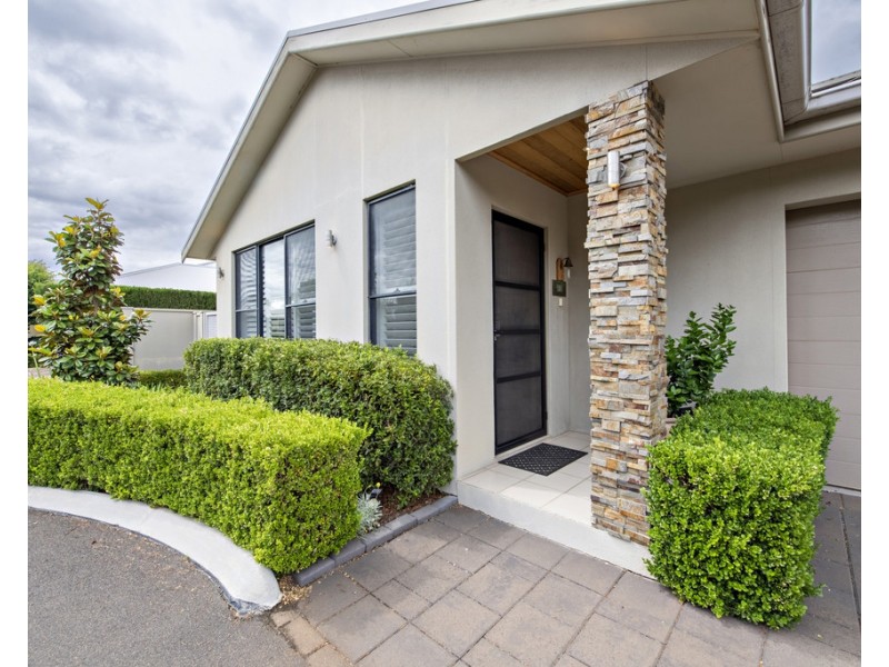 6/4 DIANE STREET, Dubbo NSW 2830